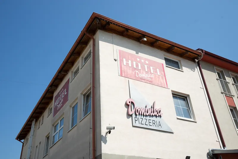 Hotel Dominika – view of the building and the terrace
